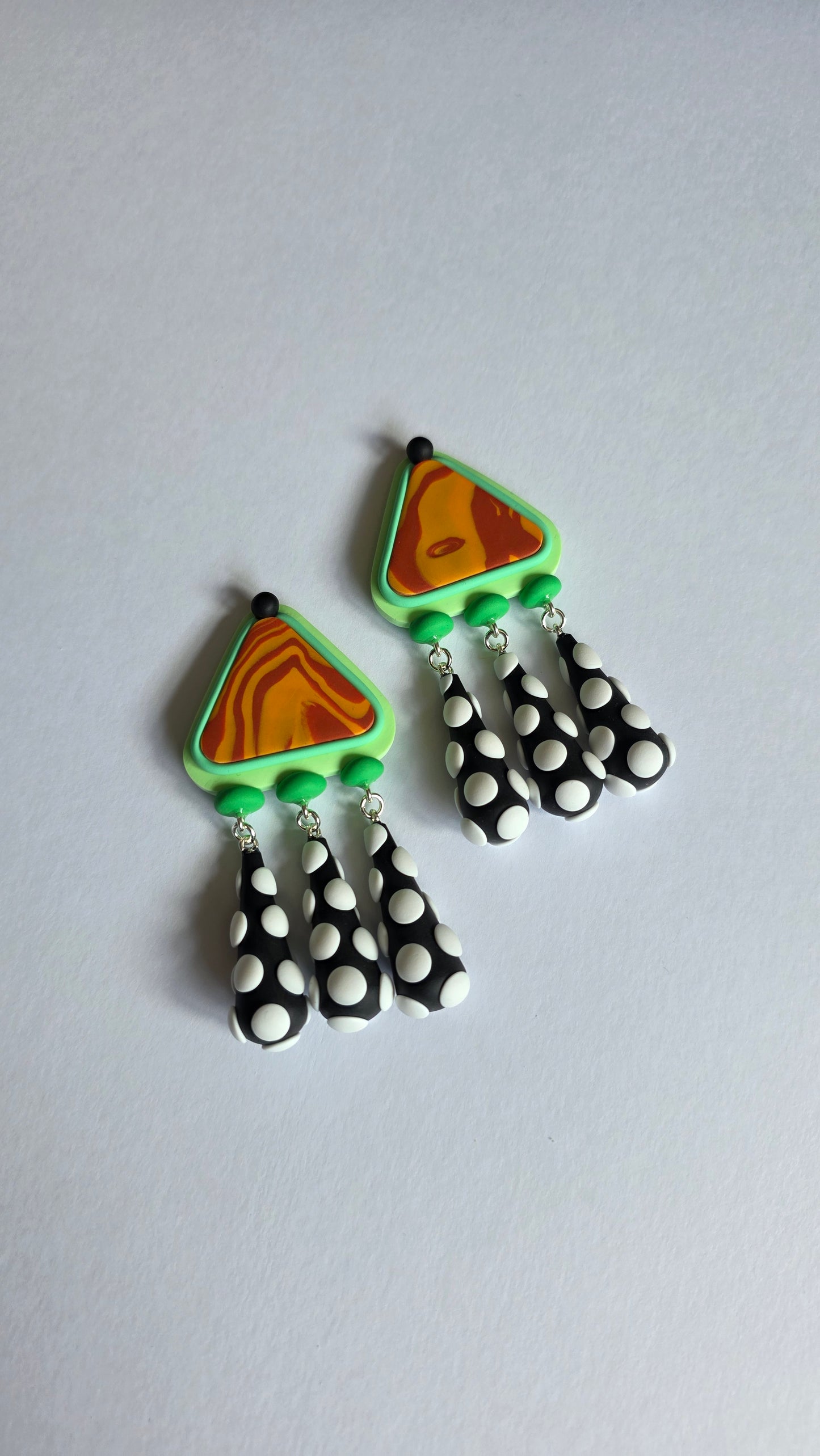 8.5cm Mint/Orange/B&W Traingle Drop Studs/Clip-on