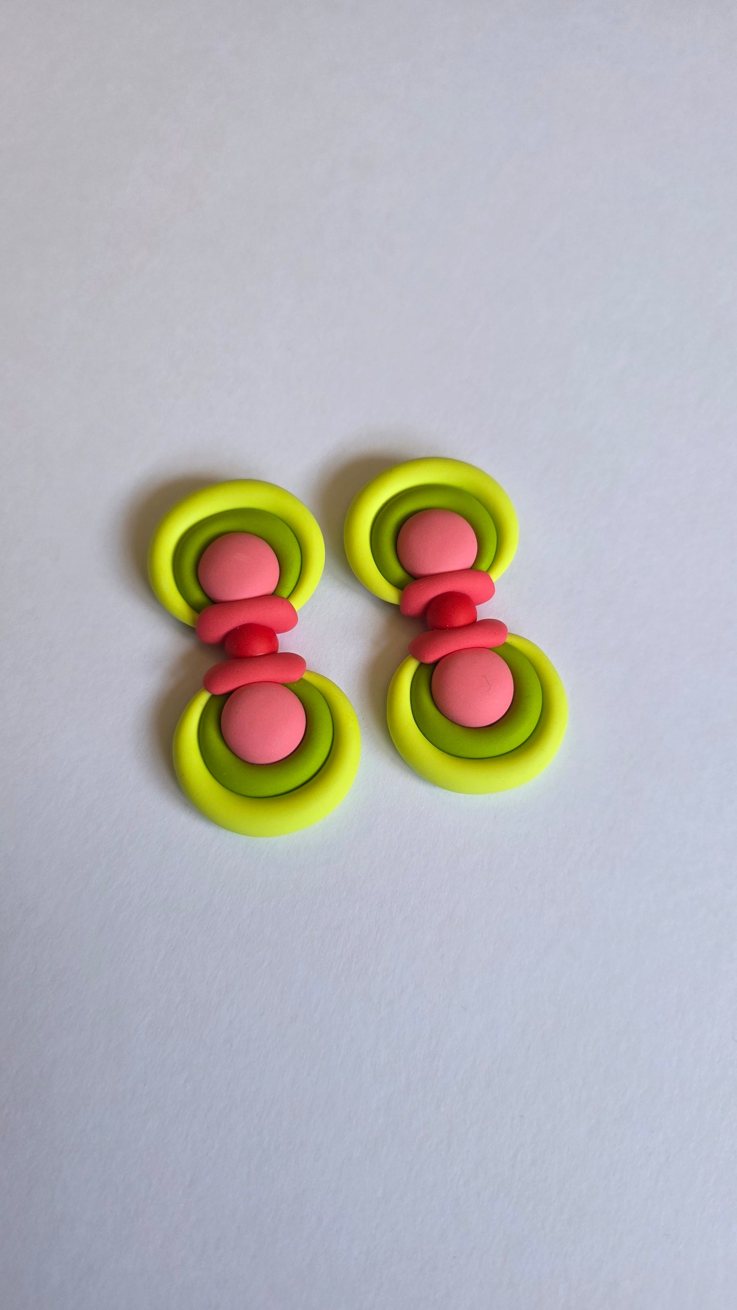 6cm Lime/Coral Mini Eye Studs
