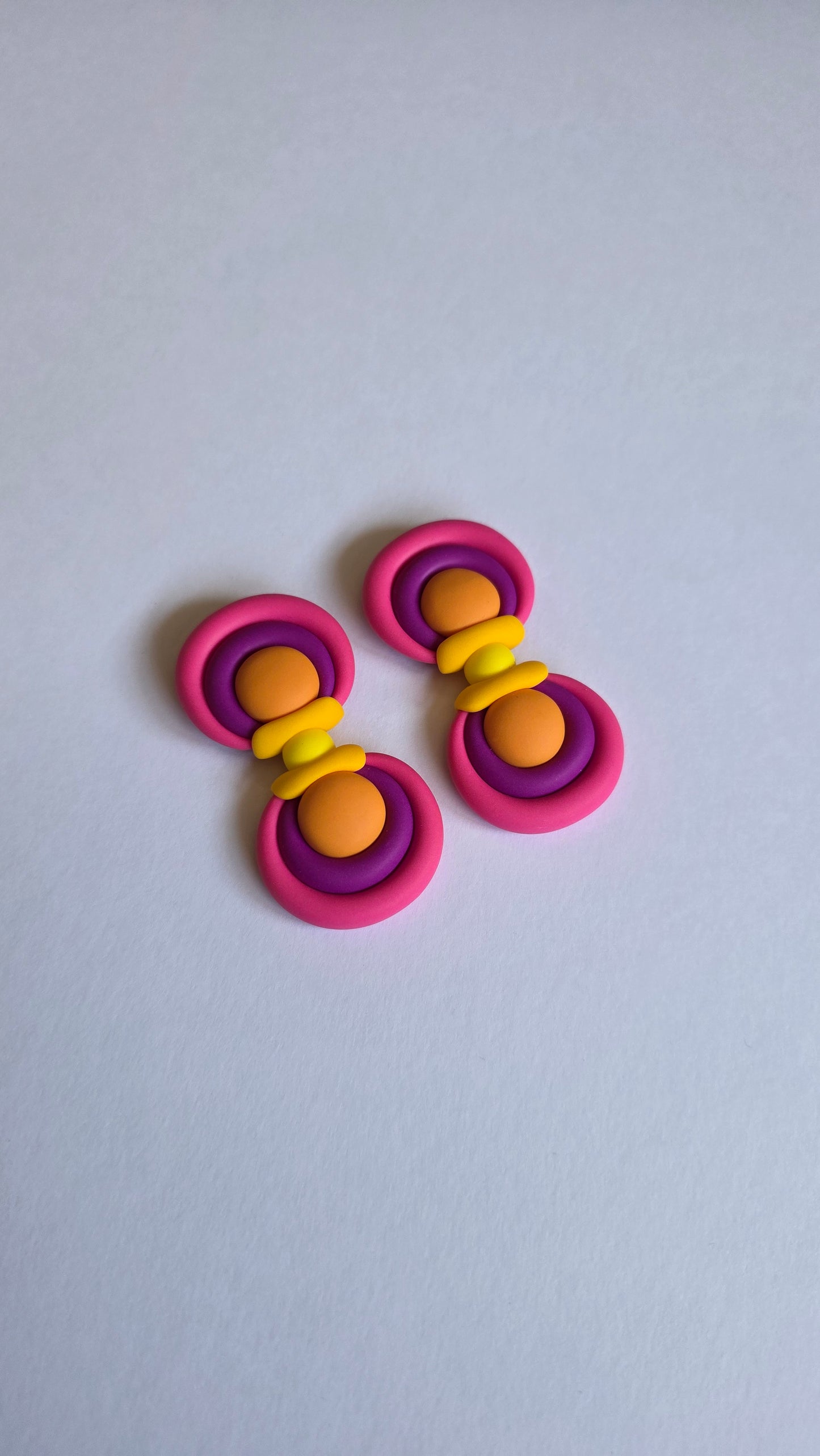 6cm Pink/Orange Mini Eye Studs