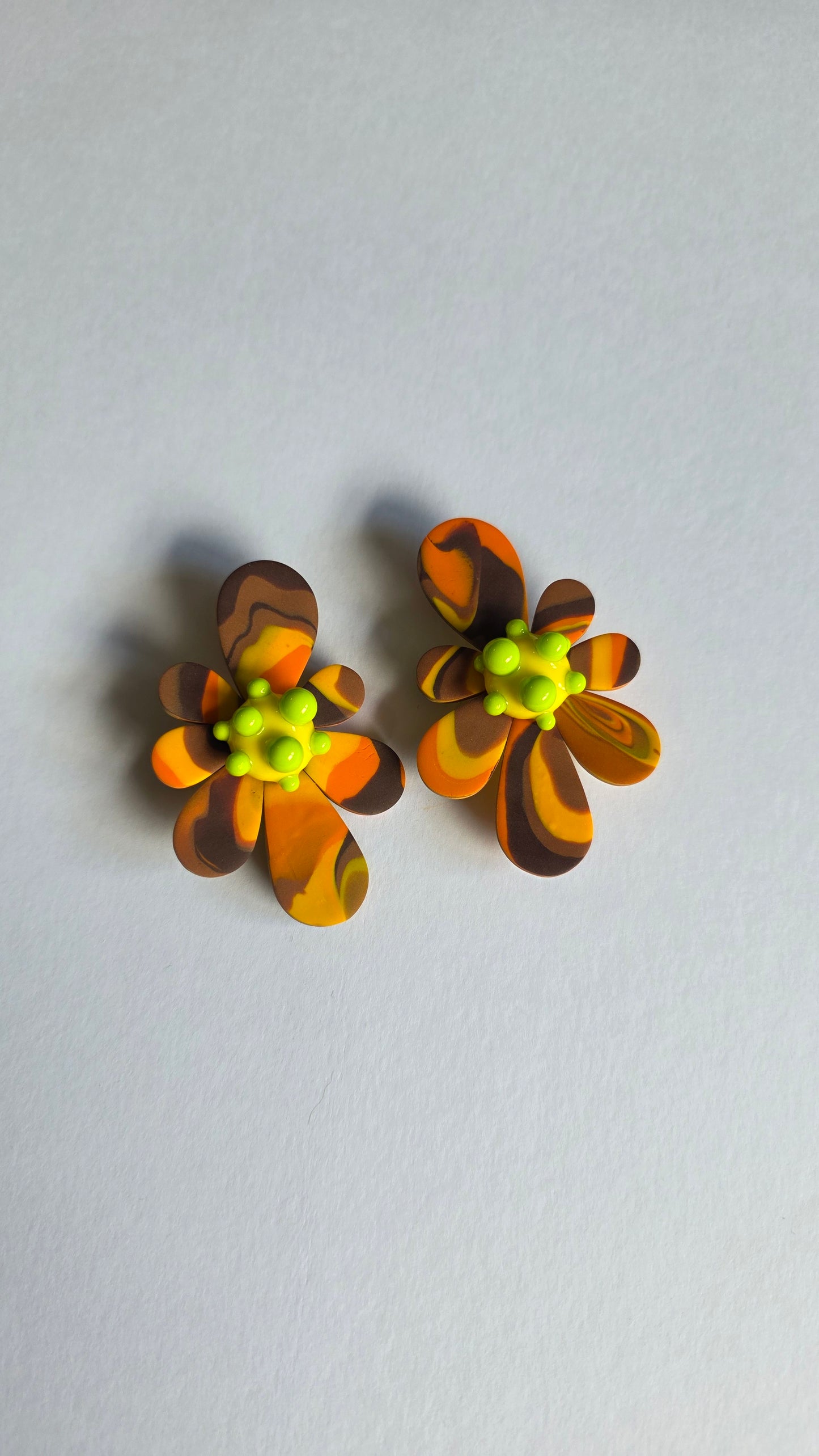 6.5cm Orange Flower Studs/Clip-on