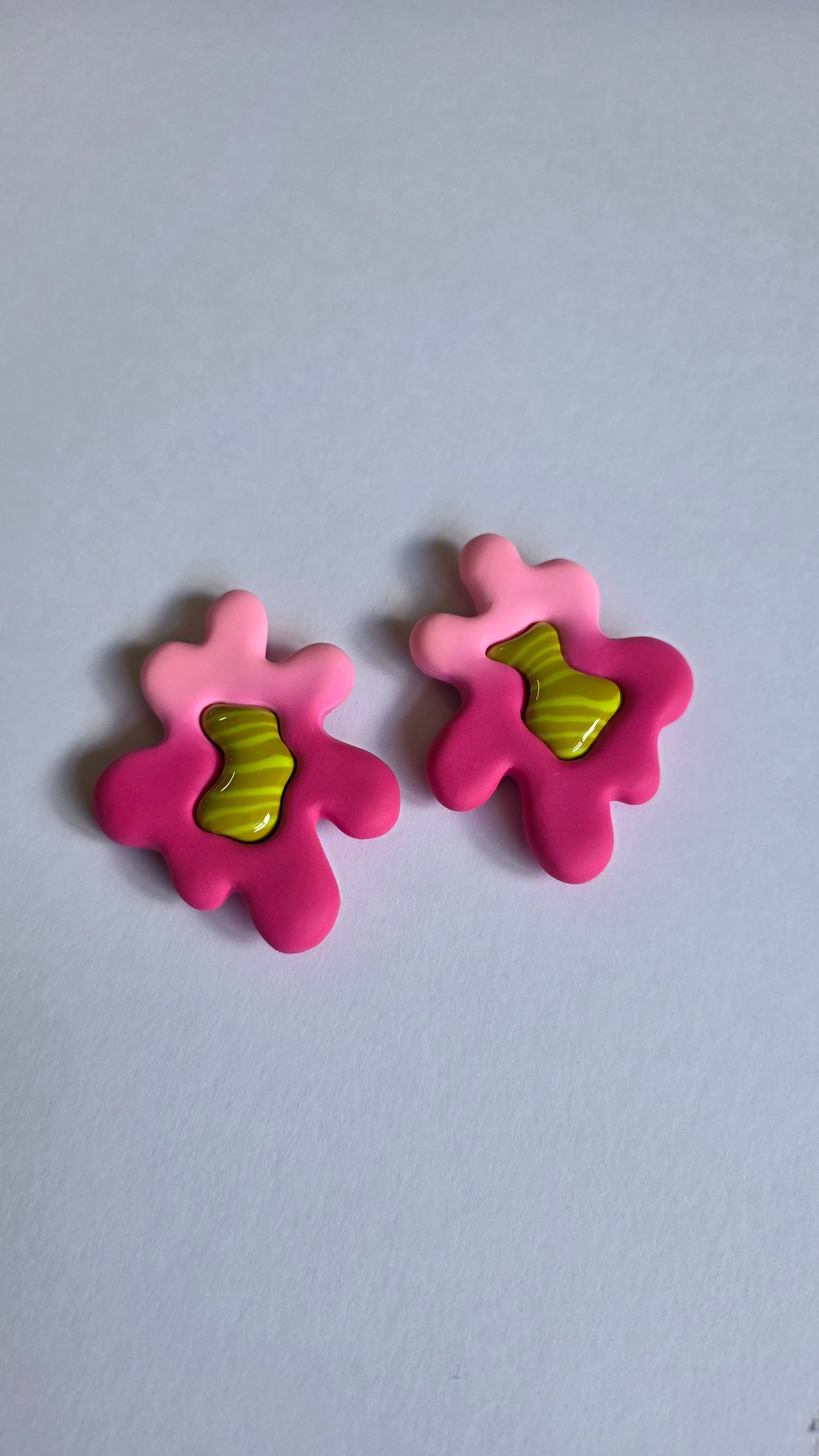 7cm Pink Blob Studs